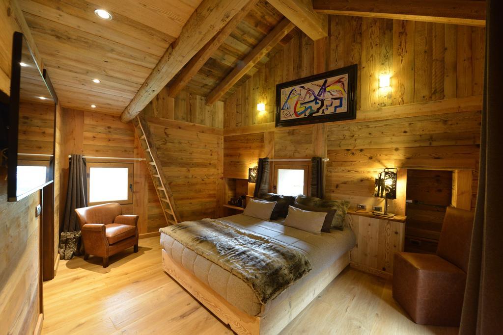 La Maison De Dolphe Chalet De Charme & Art Gallery Брусон Стая снимка